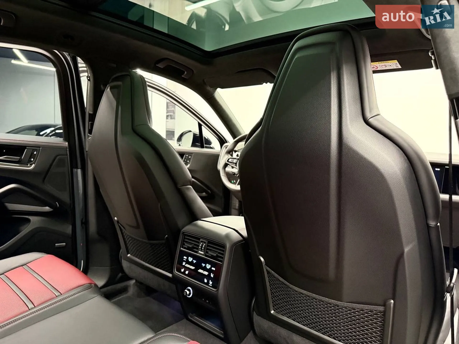 2023 Porsche Cayenne - мініатюра 34