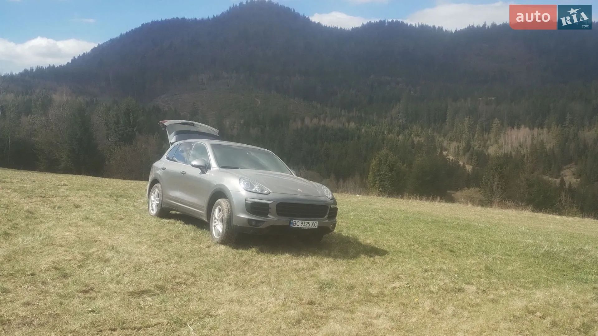 2015 Porsche Cayenne - мініатюра 3