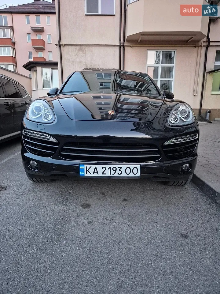 2012 Porsche Cayenne - мініатюра 24