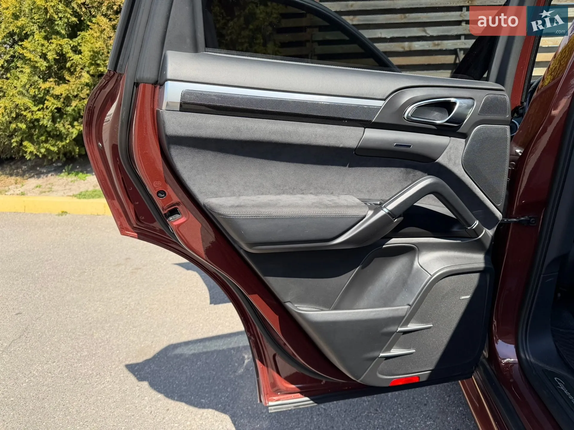 2012 Porsche Cayenne - мініатюра 13