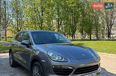 Позашляховик / Кросовер Porsche Cayenne 2012 в Харкові