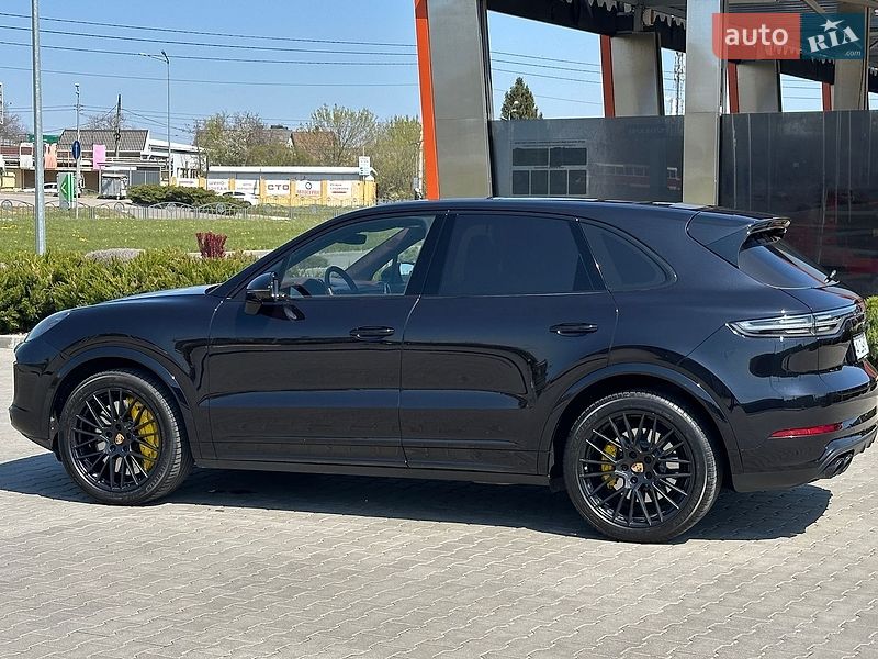 Внедорожник / Кроссовер Porsche Cayenne 2018 в Харькове