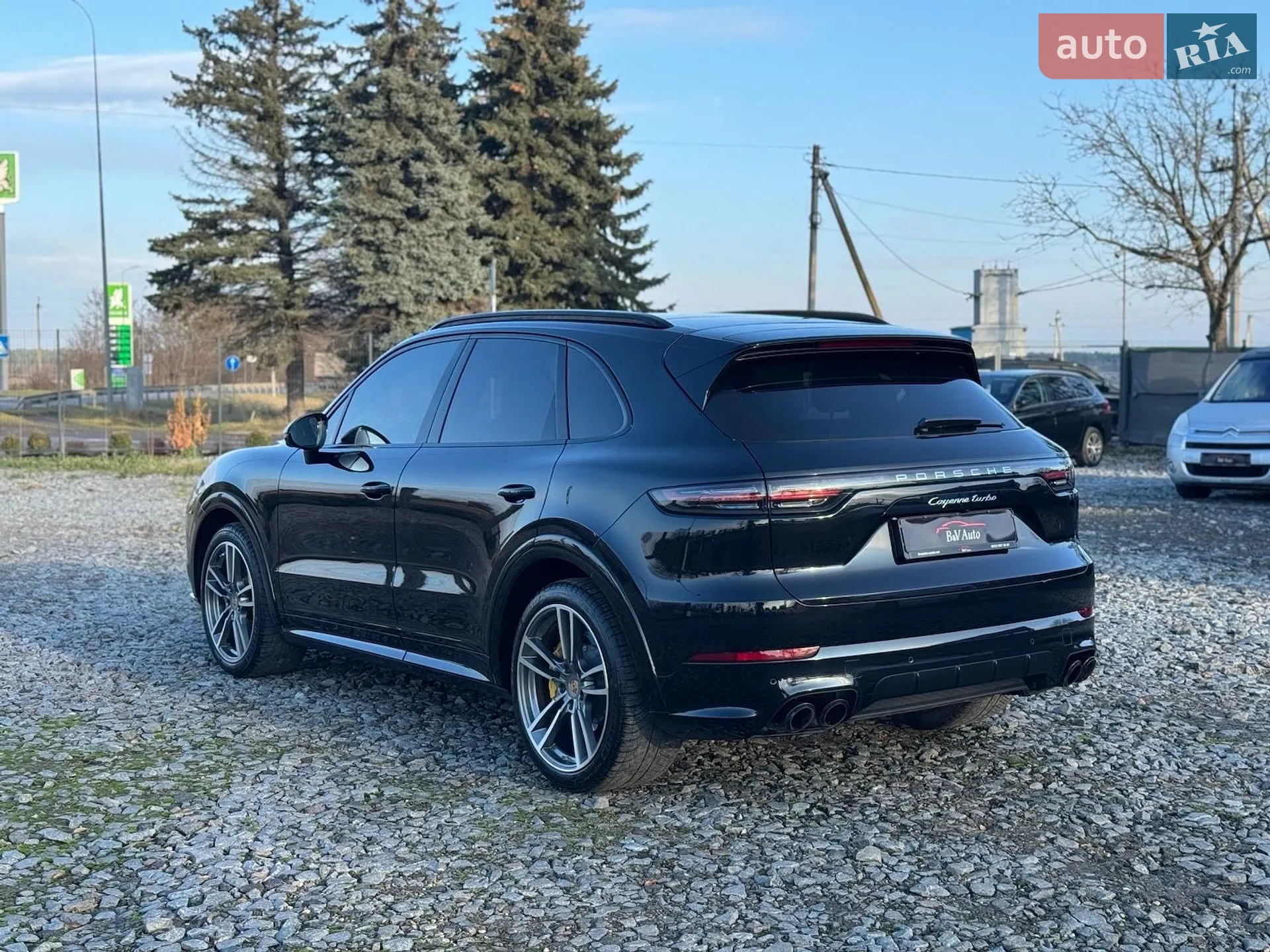 2019 Porsche Cayenne - мініатюра 12