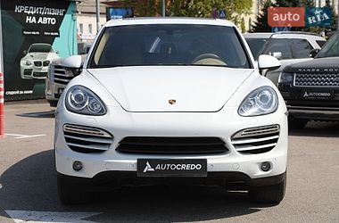 Внедорожник / Кроссовер Porsche Cayenne 2013 в Харькове