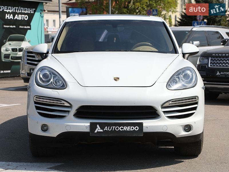 Внедорожник / Кроссовер Porsche Cayenne 2013 в Харькове
