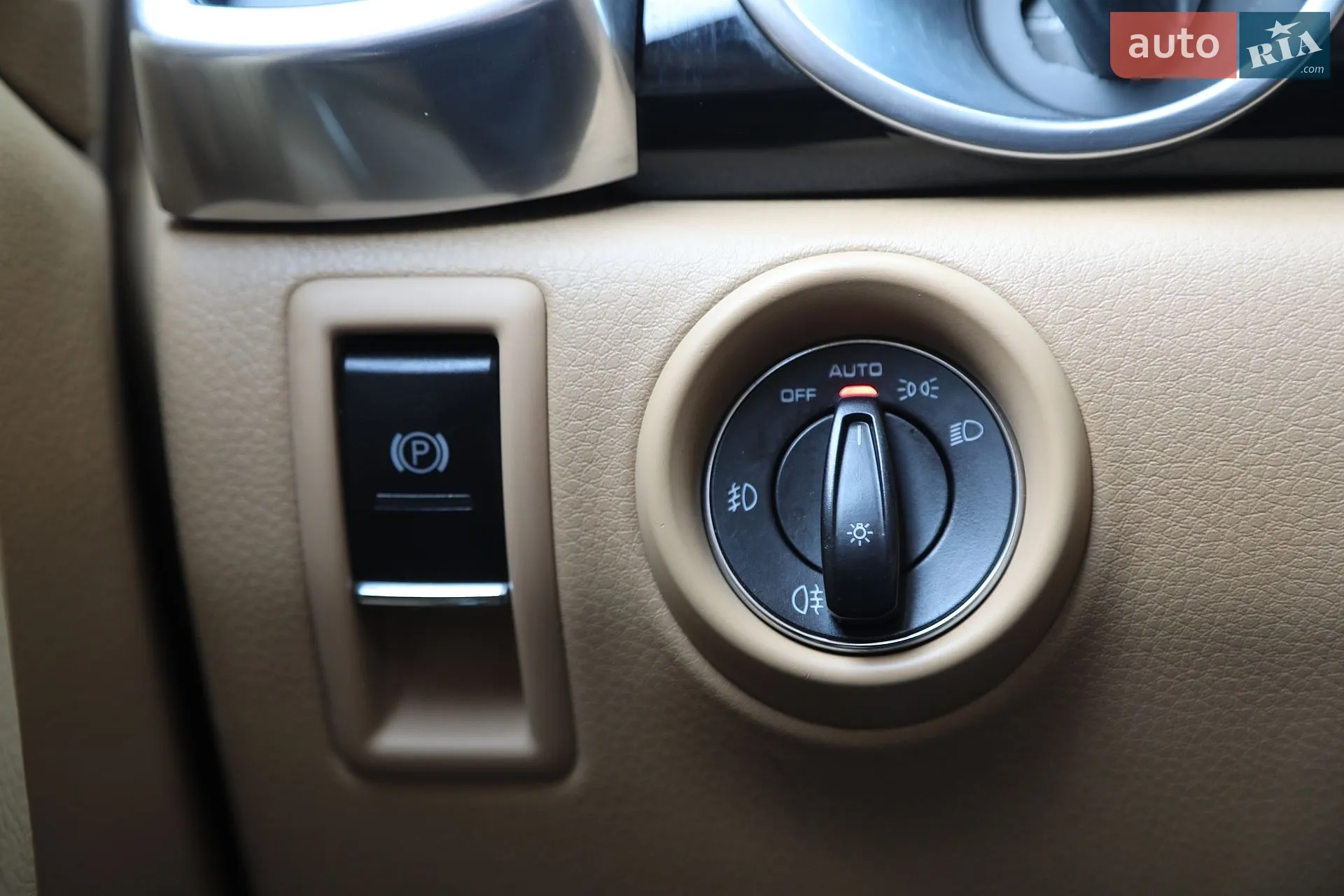2013 Porsche Cayenne - мініатюра 28