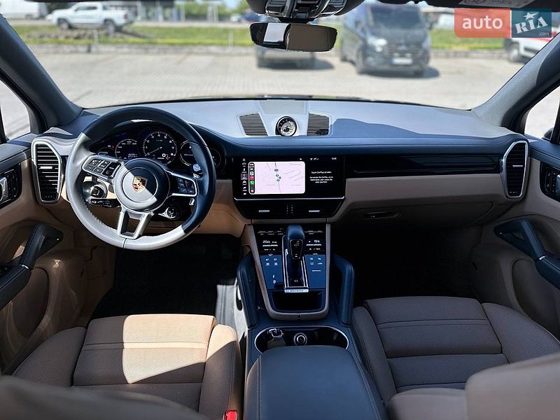Внедорожник / Кроссовер Porsche Cayenne 2021 в Ужгороде