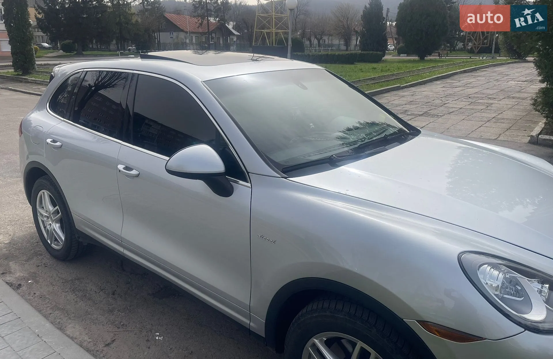 2013 Porsche Cayenne - мініатюра 4