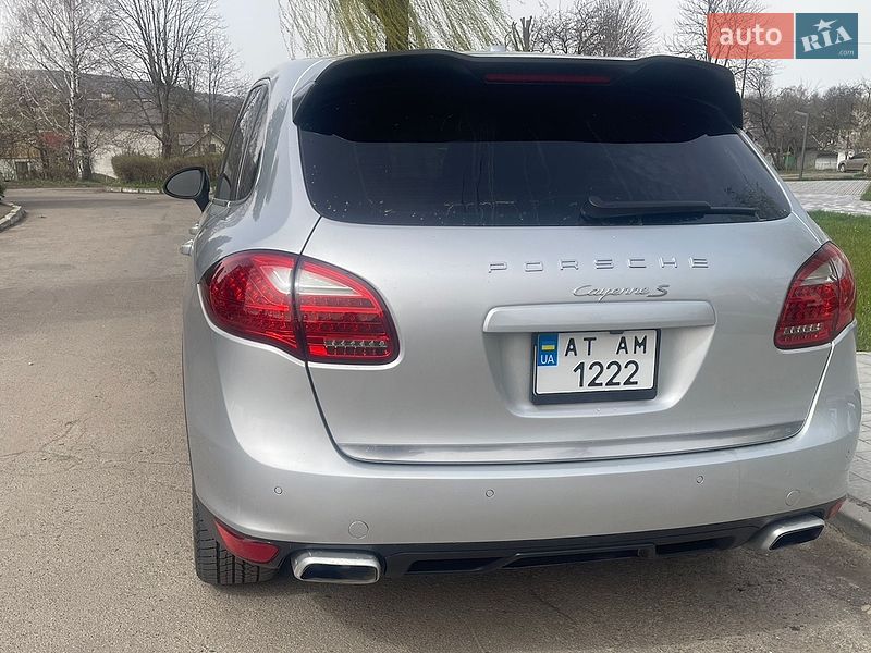Внедорожник / Кроссовер Porsche Cayenne 2013 в Бориславе
