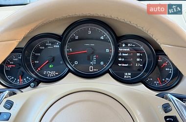 Внедорожник / Кроссовер Porsche Cayenne 2013 в Хмельницком