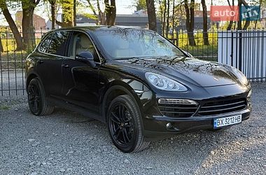Внедорожник / Кроссовер Porsche Cayenne 2013 в Хмельницком