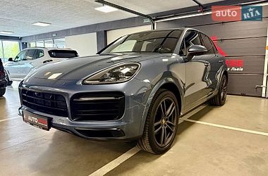 Внедорожник / Кроссовер Porsche Cayenne 2018 в Львове