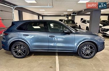 Внедорожник / Кроссовер Porsche Cayenne 2018 в Львове