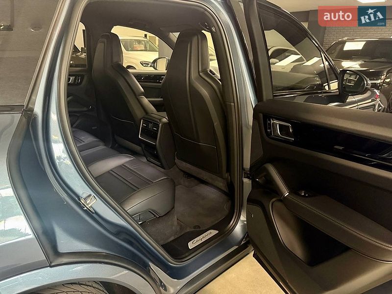 Внедорожник / Кроссовер Porsche Cayenne 2018 в Львове