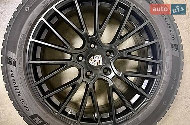 Внедорожник / Кроссовер Porsche Cayenne 2018 в Львове