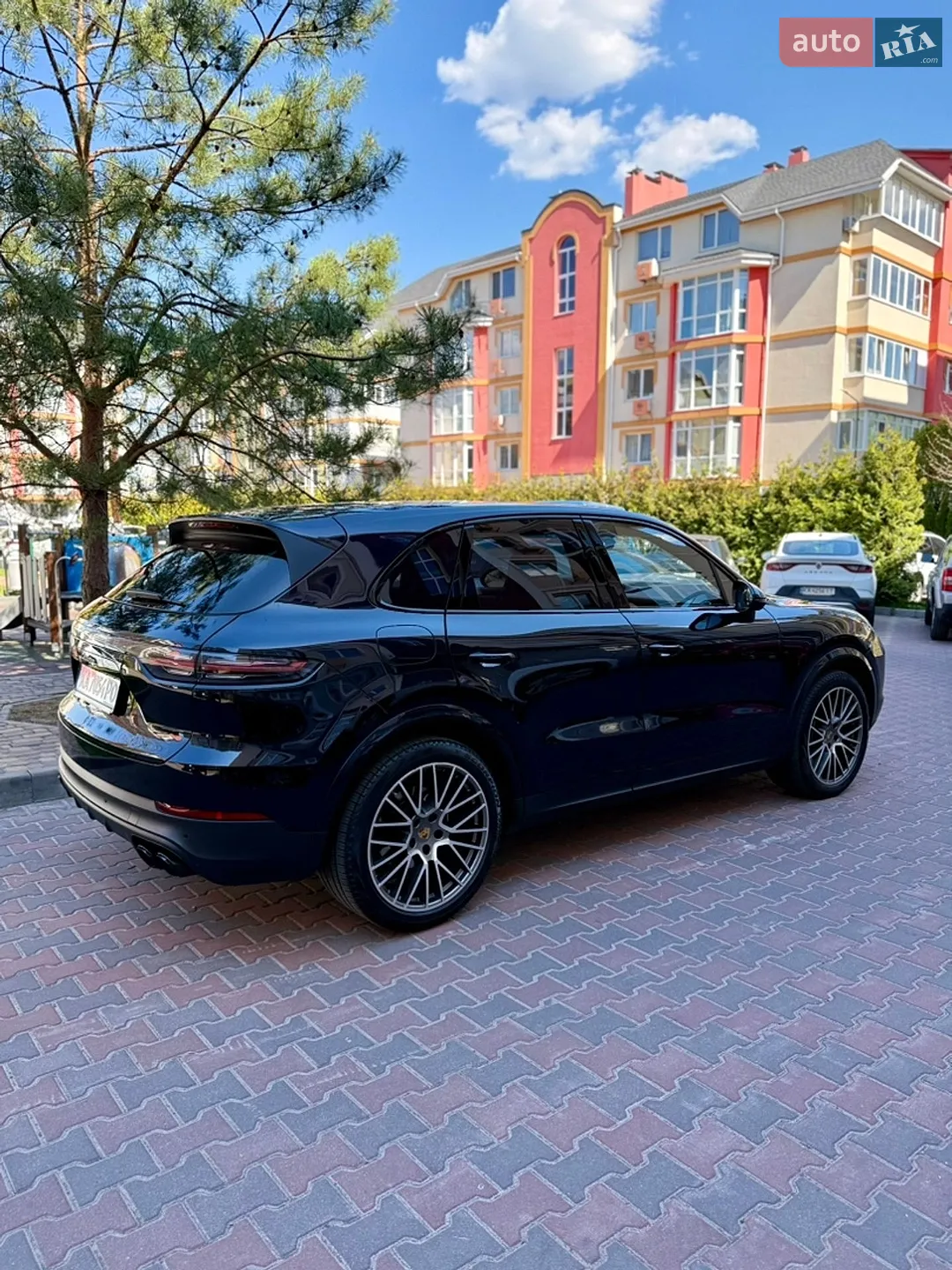 2022 Porsche Cayenne - мініатюра 6