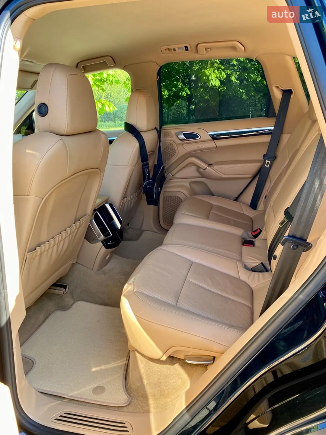 2012 Porsche Cayenne - мініатюра 12