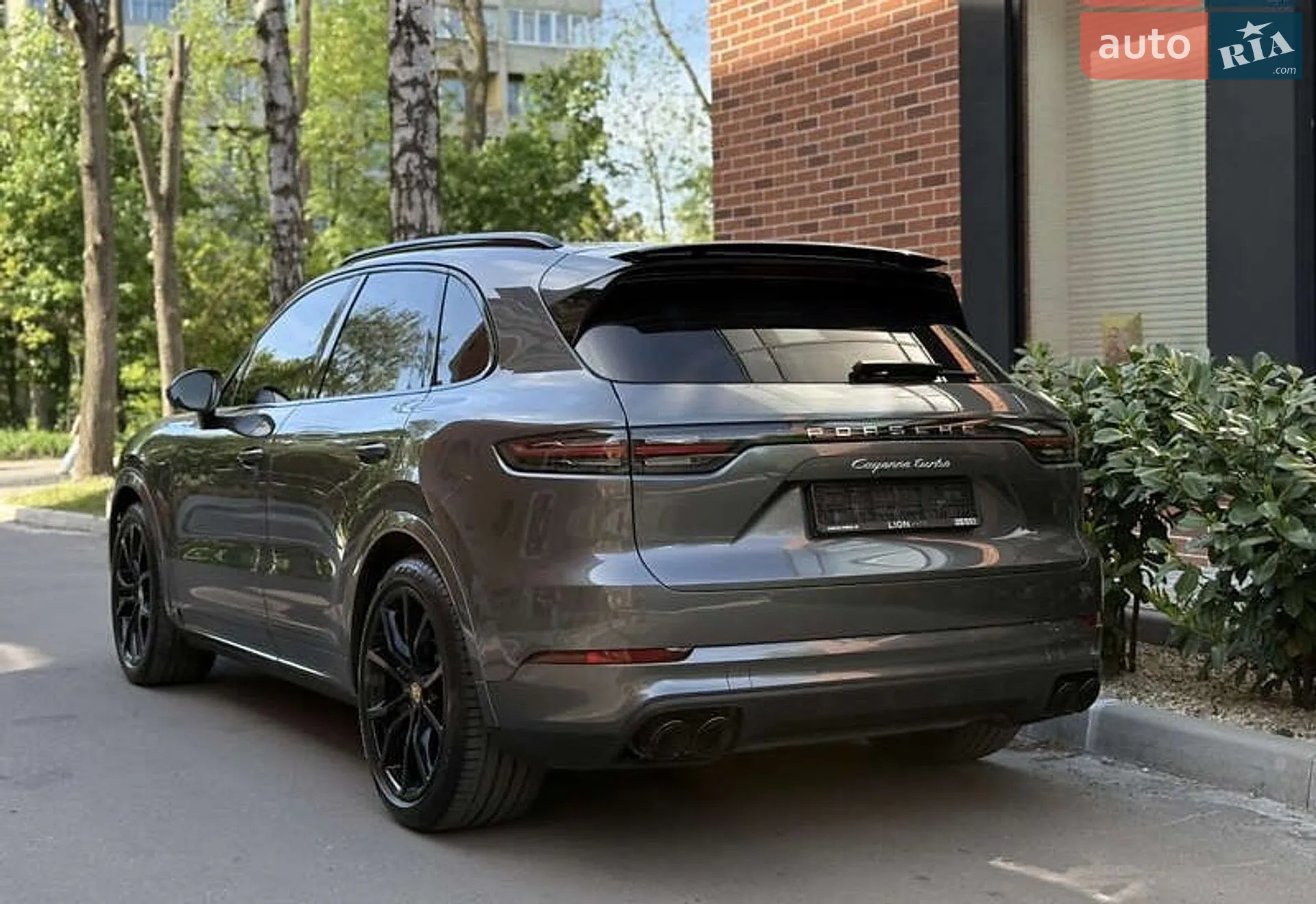 2018 Porsche Cayenne - мініатюра 12