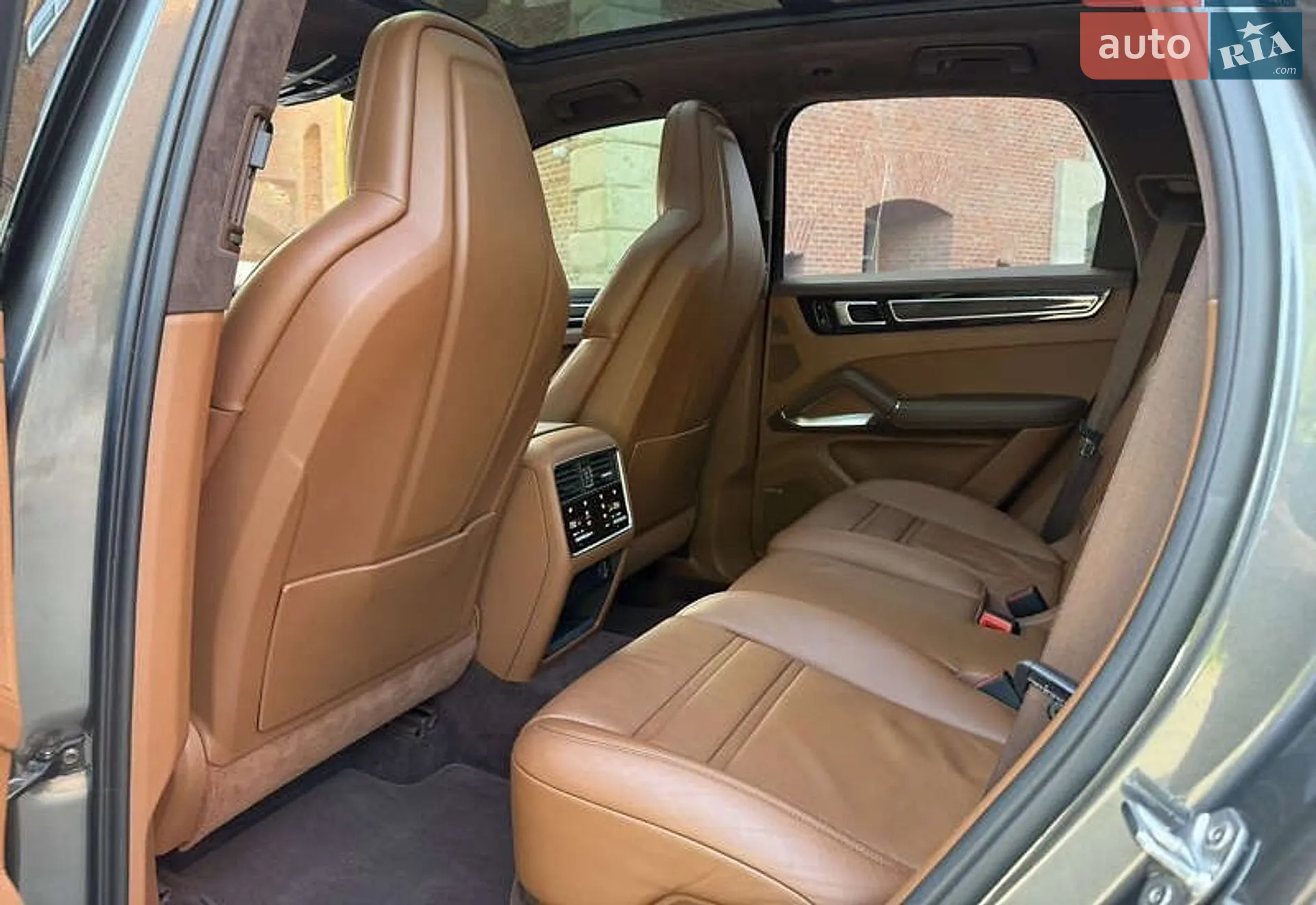2018 Porsche Cayenne - мініатюра 46