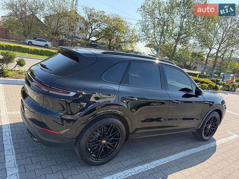 Позашляховик / Кросовер Porsche Cayenne 2024 в Одесі