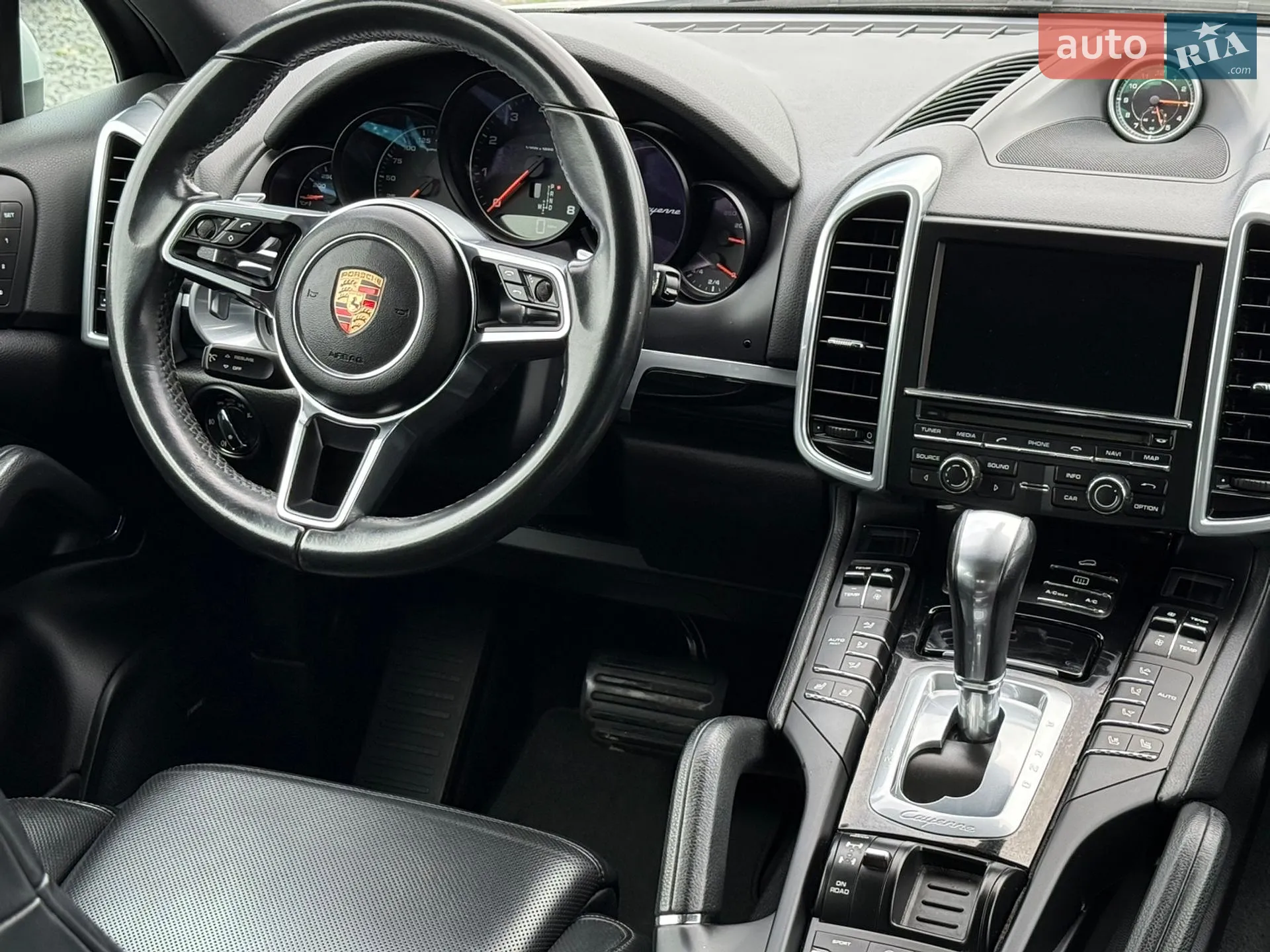 2015 Porsche Cayenne - мініатюра 19