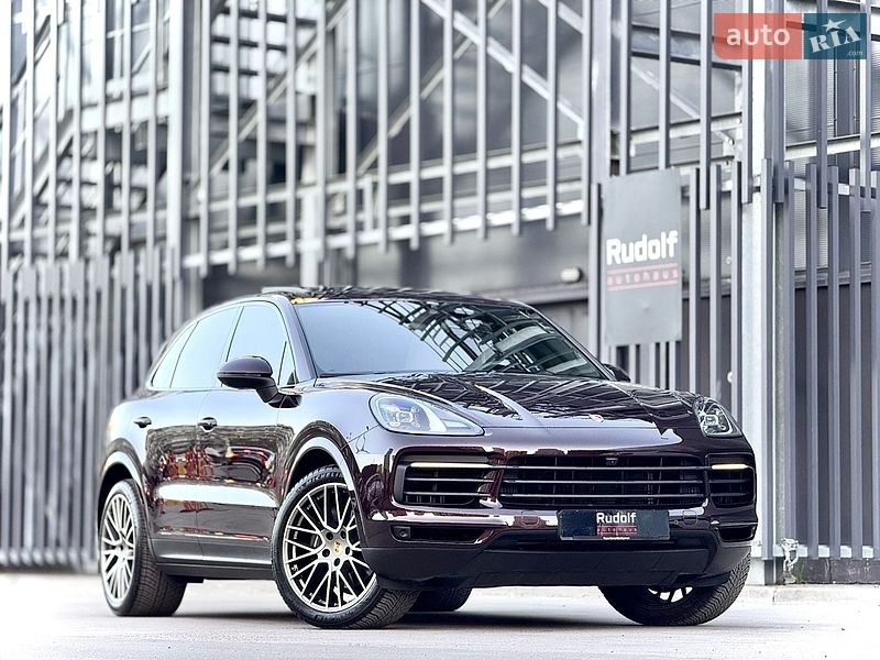 Porsche Cayenne 2022