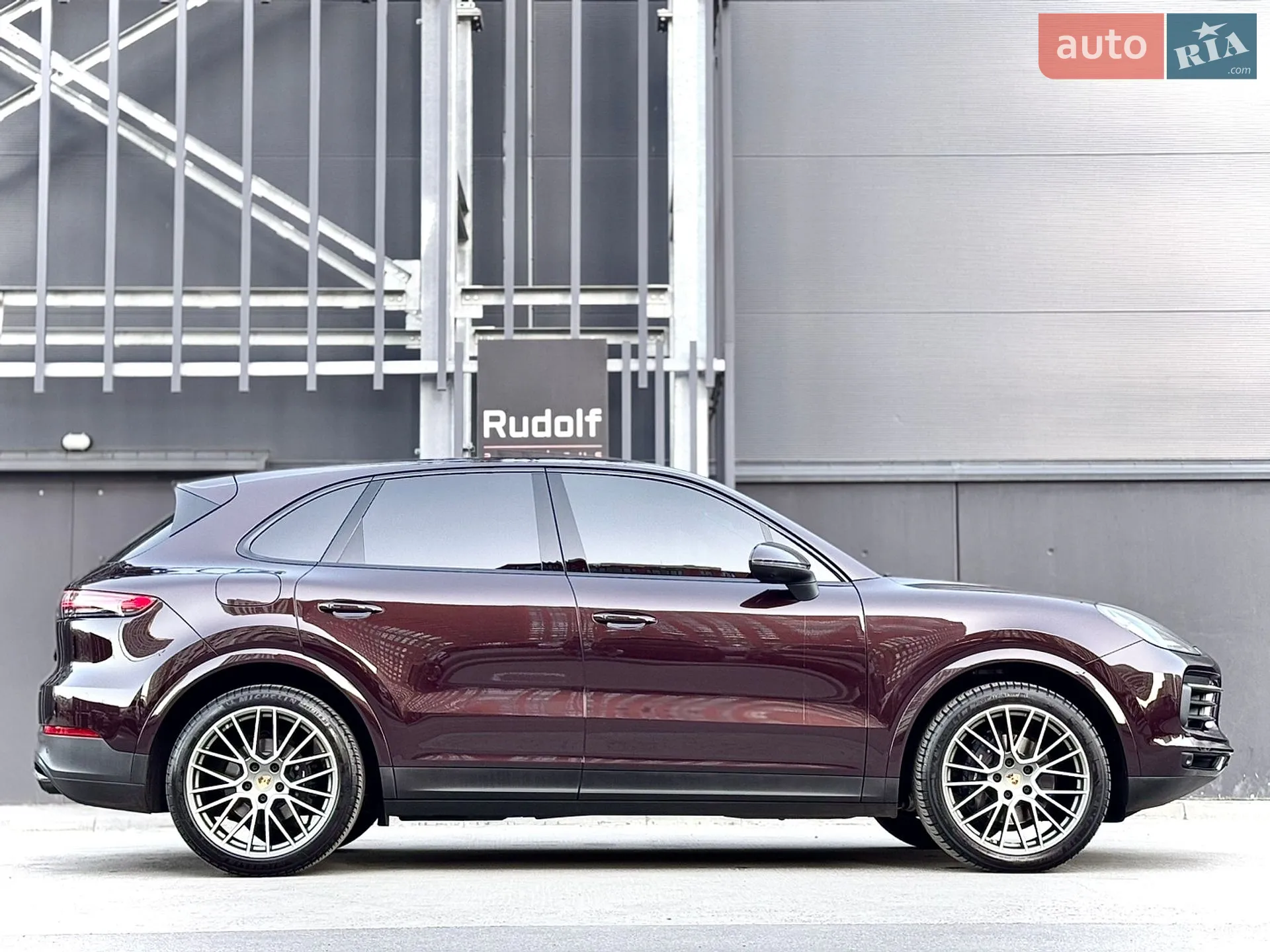 2022 Porsche Cayenne - мініатюра 19