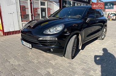 Позашляховик / Кросовер Porsche Cayenne 2012 в Тернополі