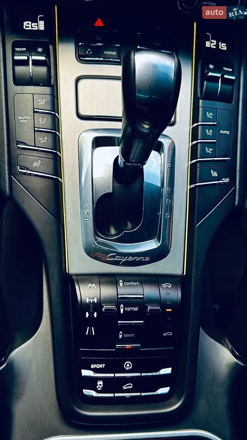 2010 Porsche Cayenne - мініатюра 134
