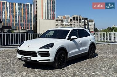 Внедорожник / Кроссовер Porsche Cayenne 2021 в Днепре