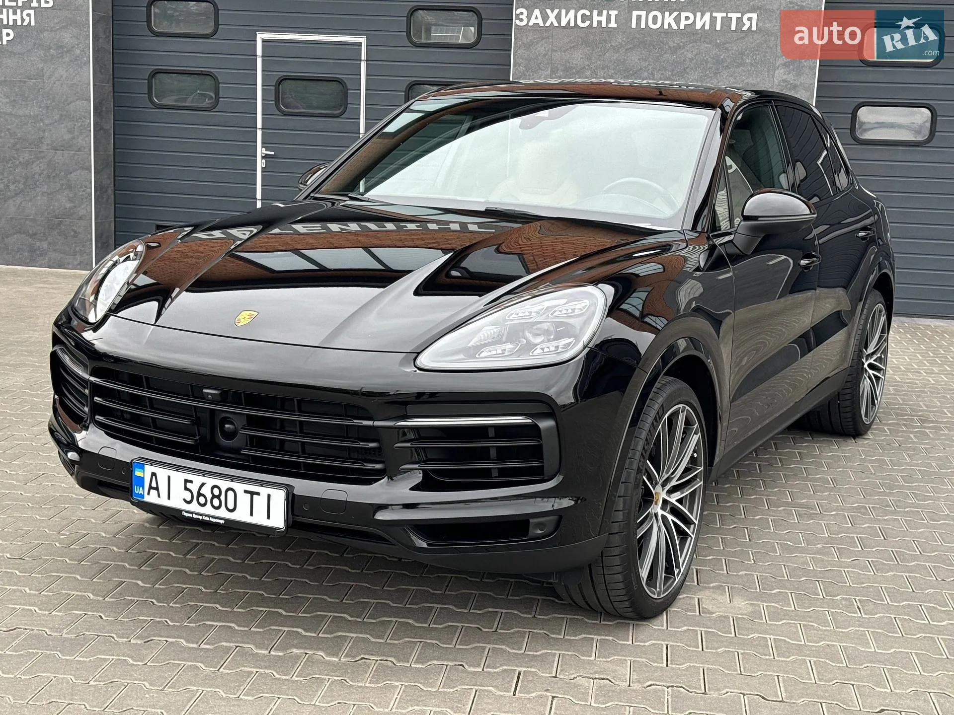 2019 Porsche Cayenne - мініатюра 6