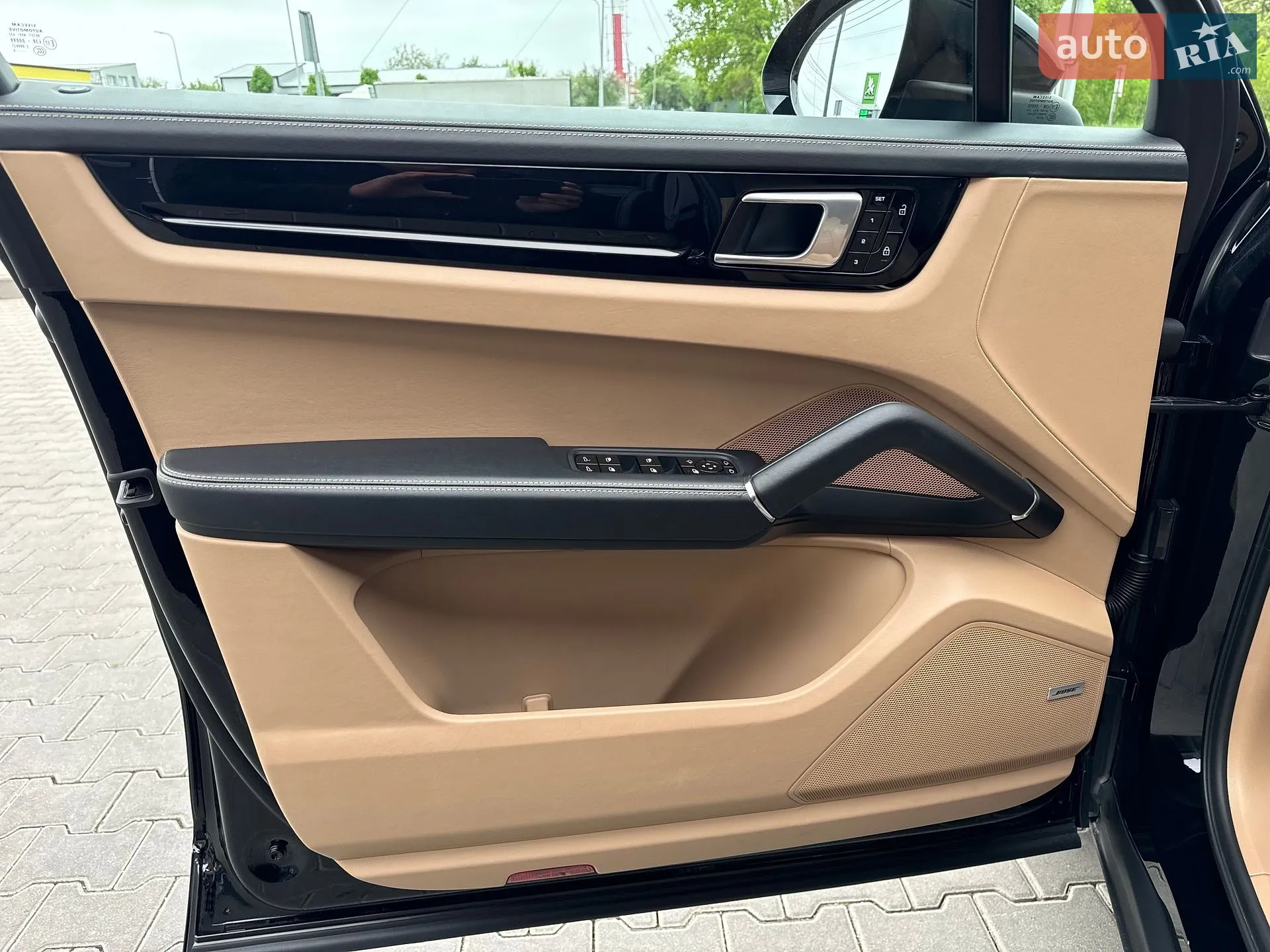 2019 Porsche Cayenne - мініатюра 14