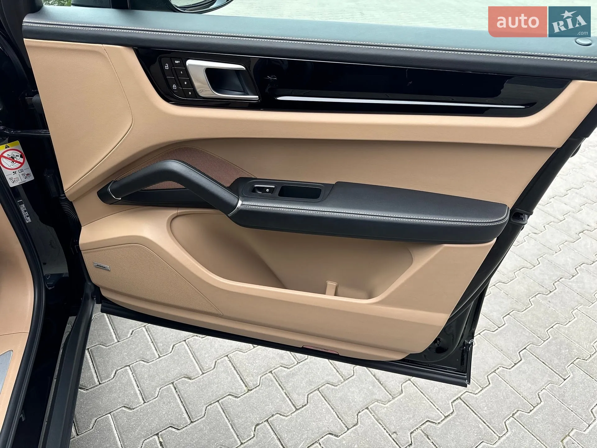 2019 Porsche Cayenne - мініатюра 29