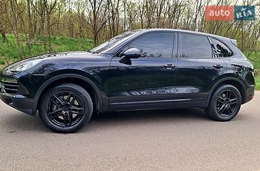 Внедорожник / Кроссовер Porsche Cayenne 2014 в Житомире