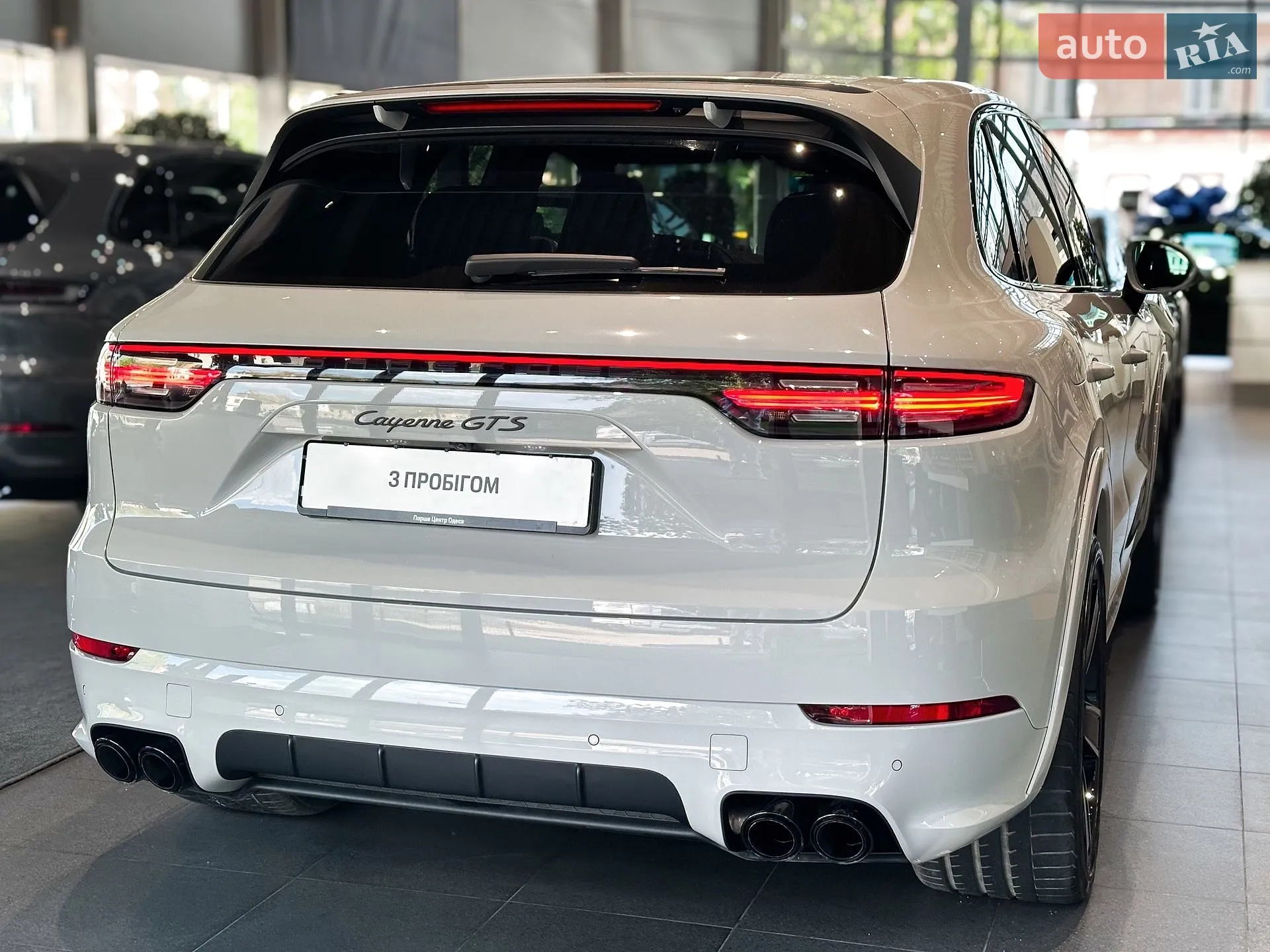 2022 Porsche Cayenne - мініатюра 5