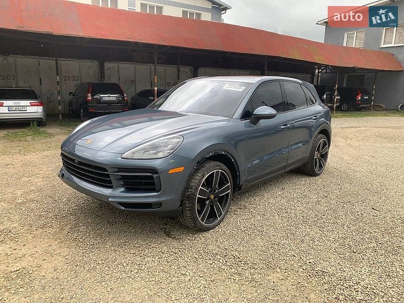 Внедорожник / Кроссовер Porsche Cayenne 2019 в Стрые