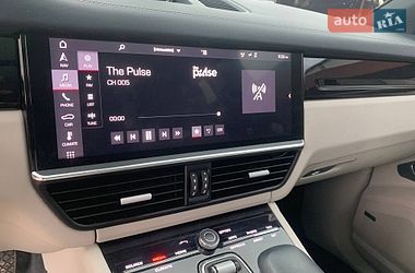 Внедорожник / Кроссовер Porsche Cayenne 2019 в Стрые