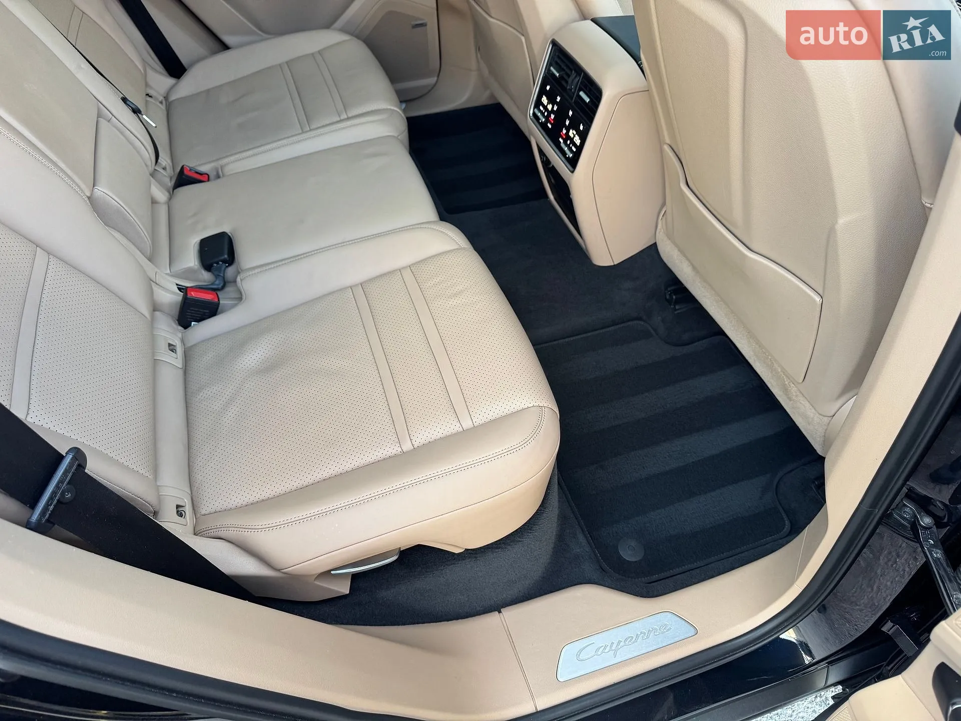 2019 Porsche Cayenne - мініатюра 112