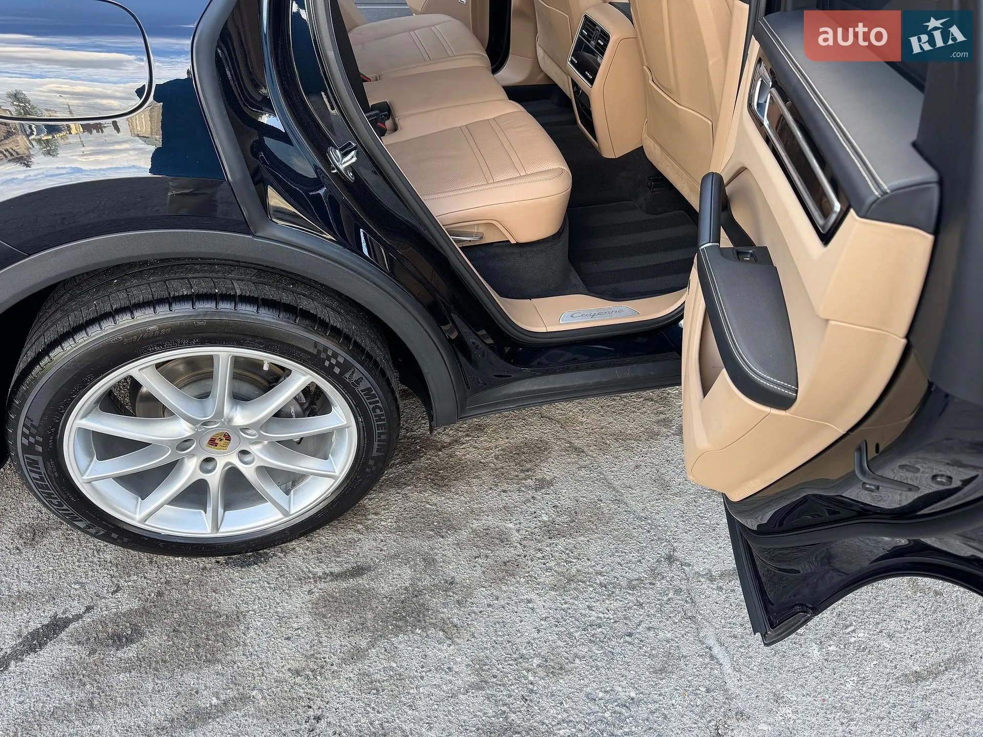 2019 Porsche Cayenne - мініатюра 160