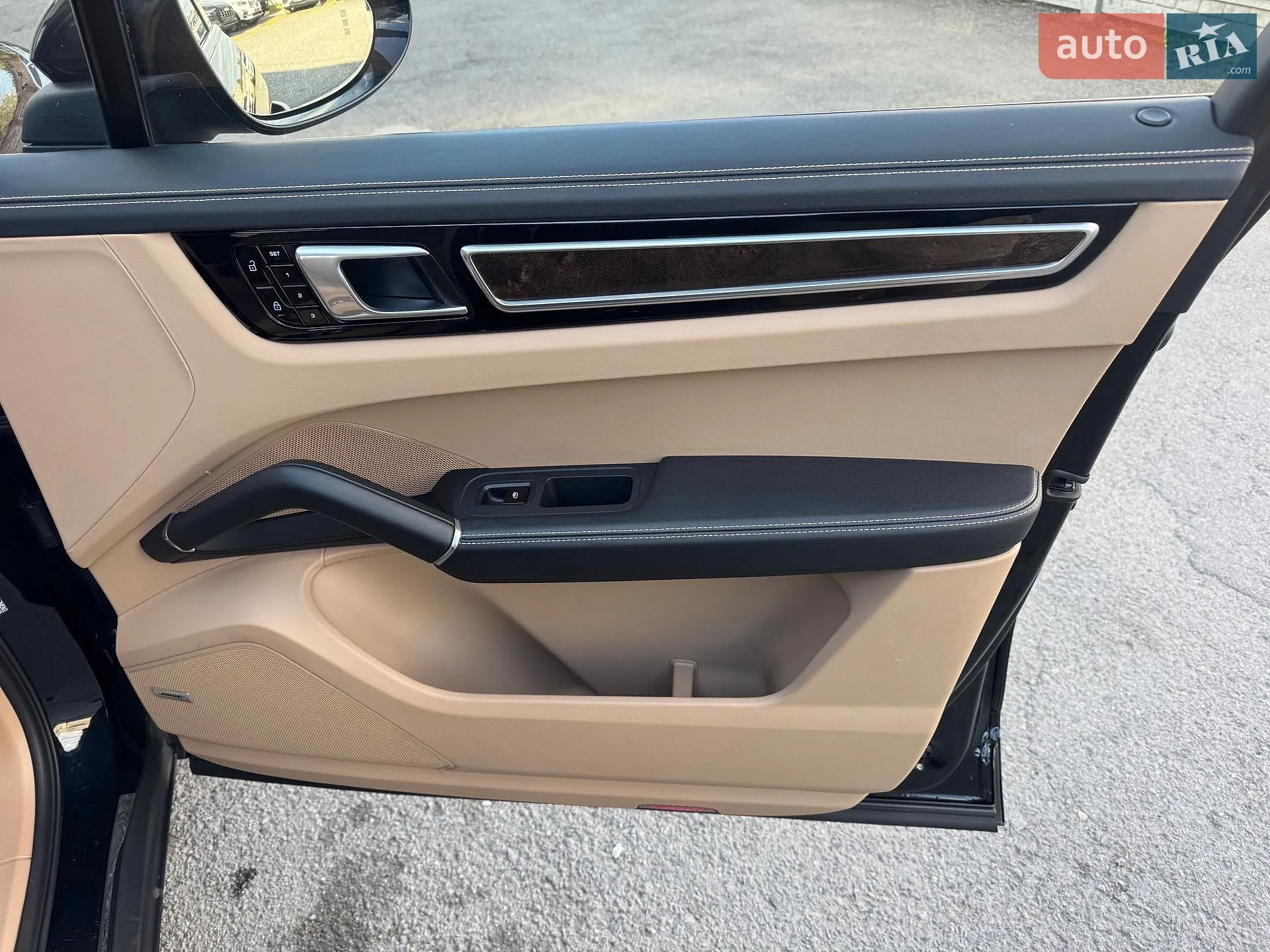 2019 Porsche Cayenne - мініатюра 176