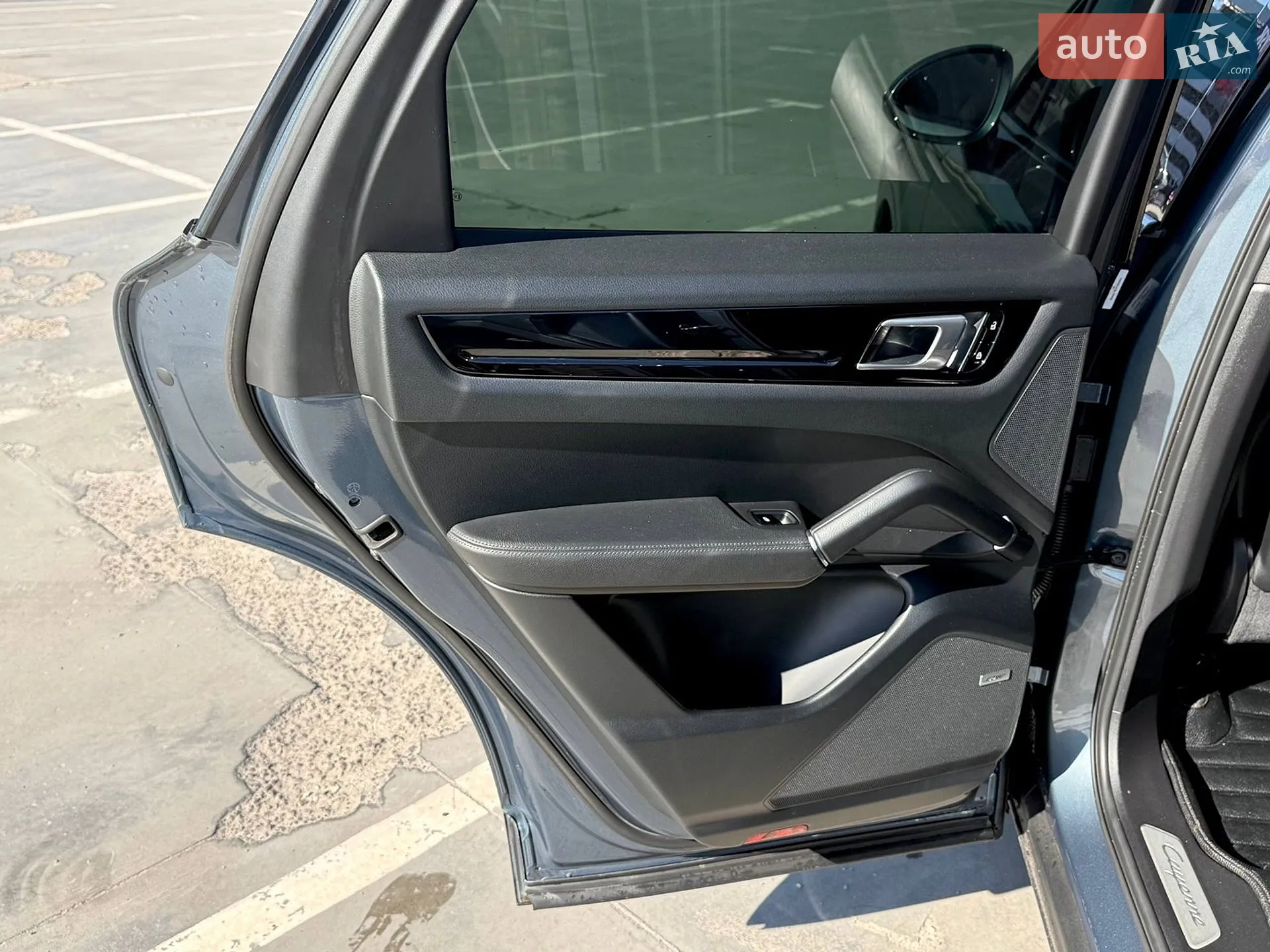 2019 Porsche Cayenne - мініатюра 36