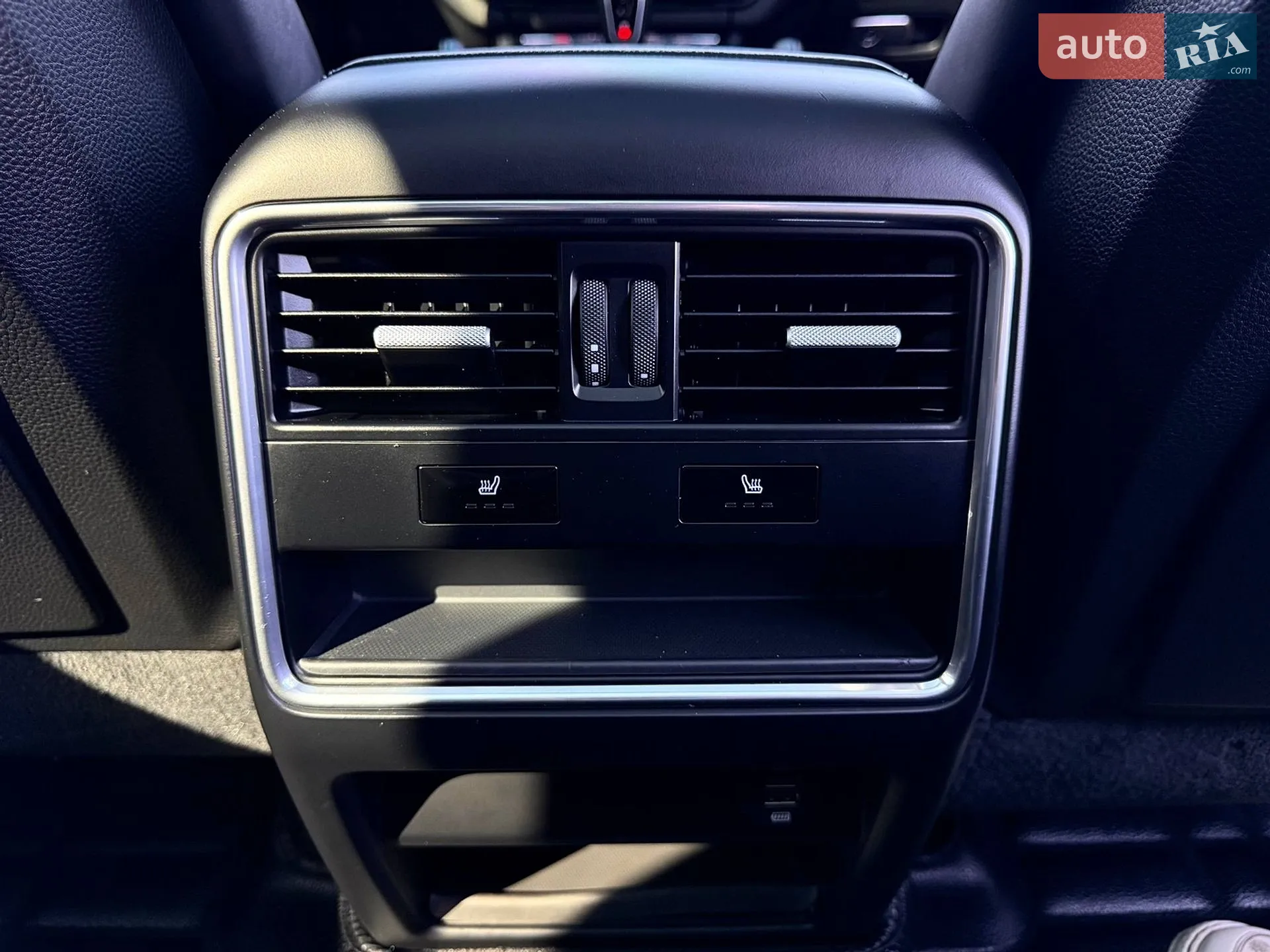 2019 Porsche Cayenne - мініатюра 51