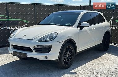 Позашляховик / Кросовер Porsche Cayenne 2011 в Києві
