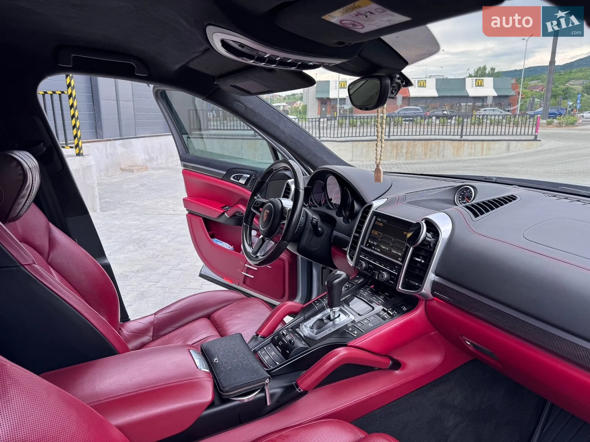 2015 Porsche Cayenne - мініатюра 39