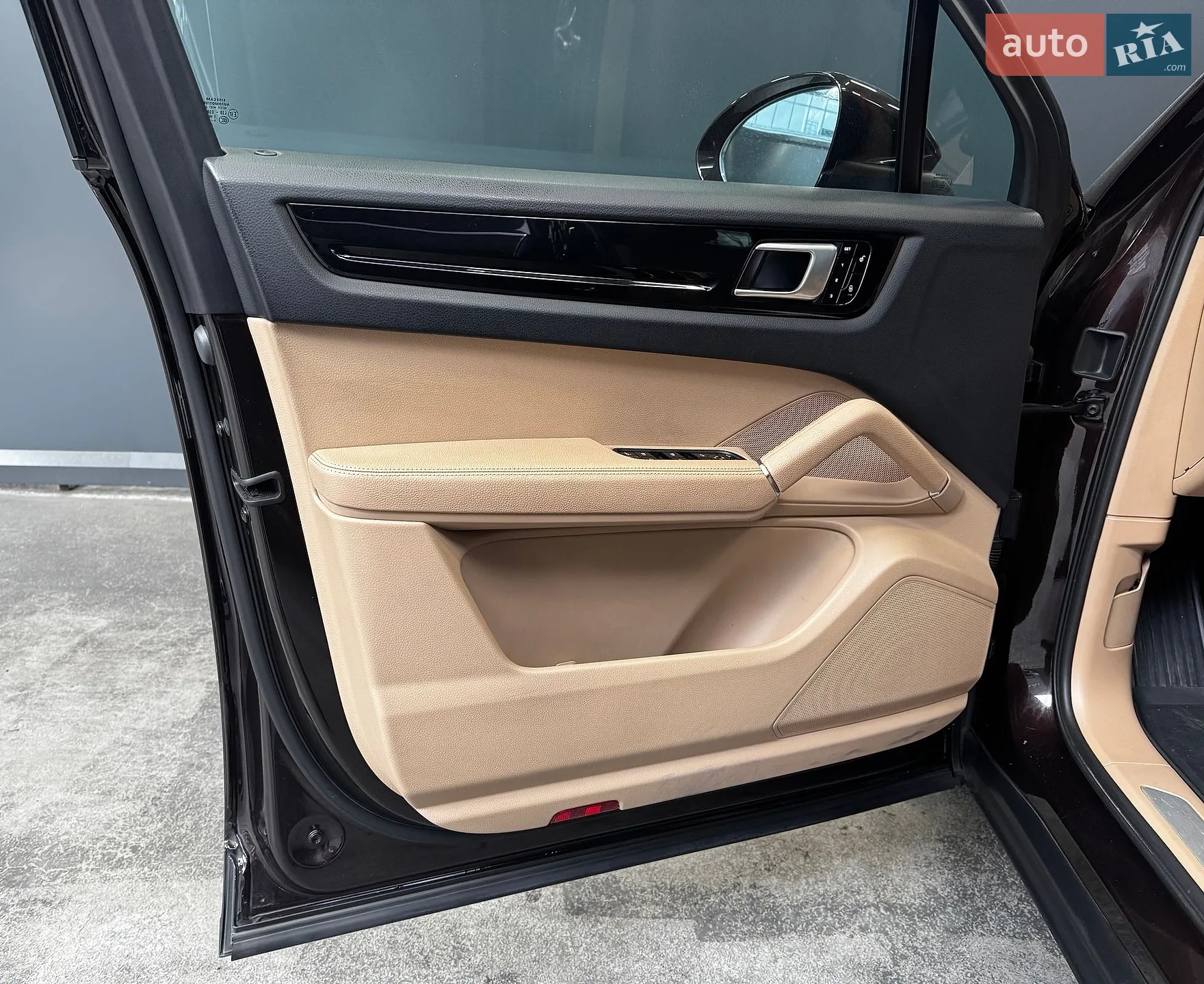2018 Porsche Cayenne - мініатюра 33