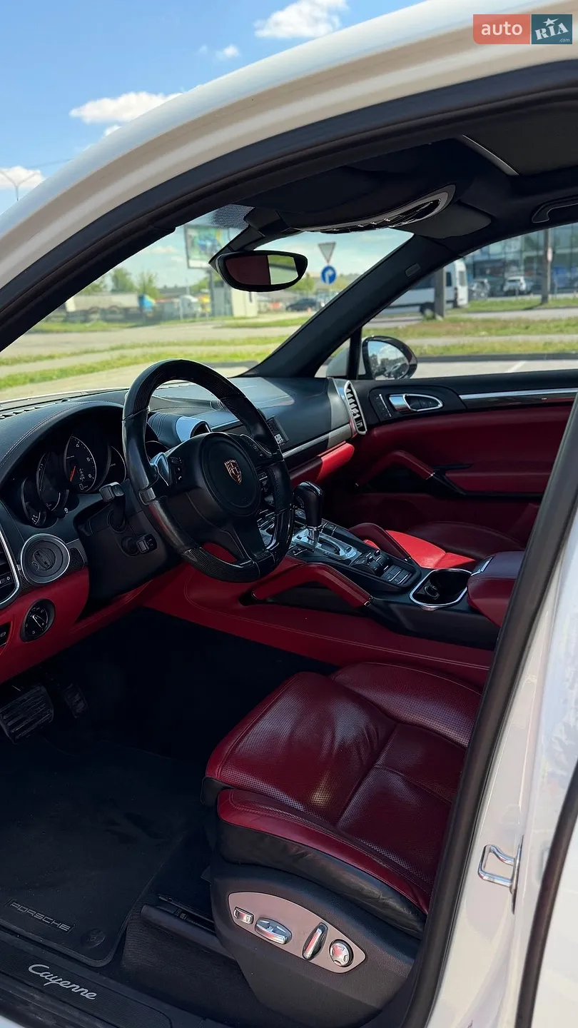 2013 Porsche Cayenne - мініатюра 14