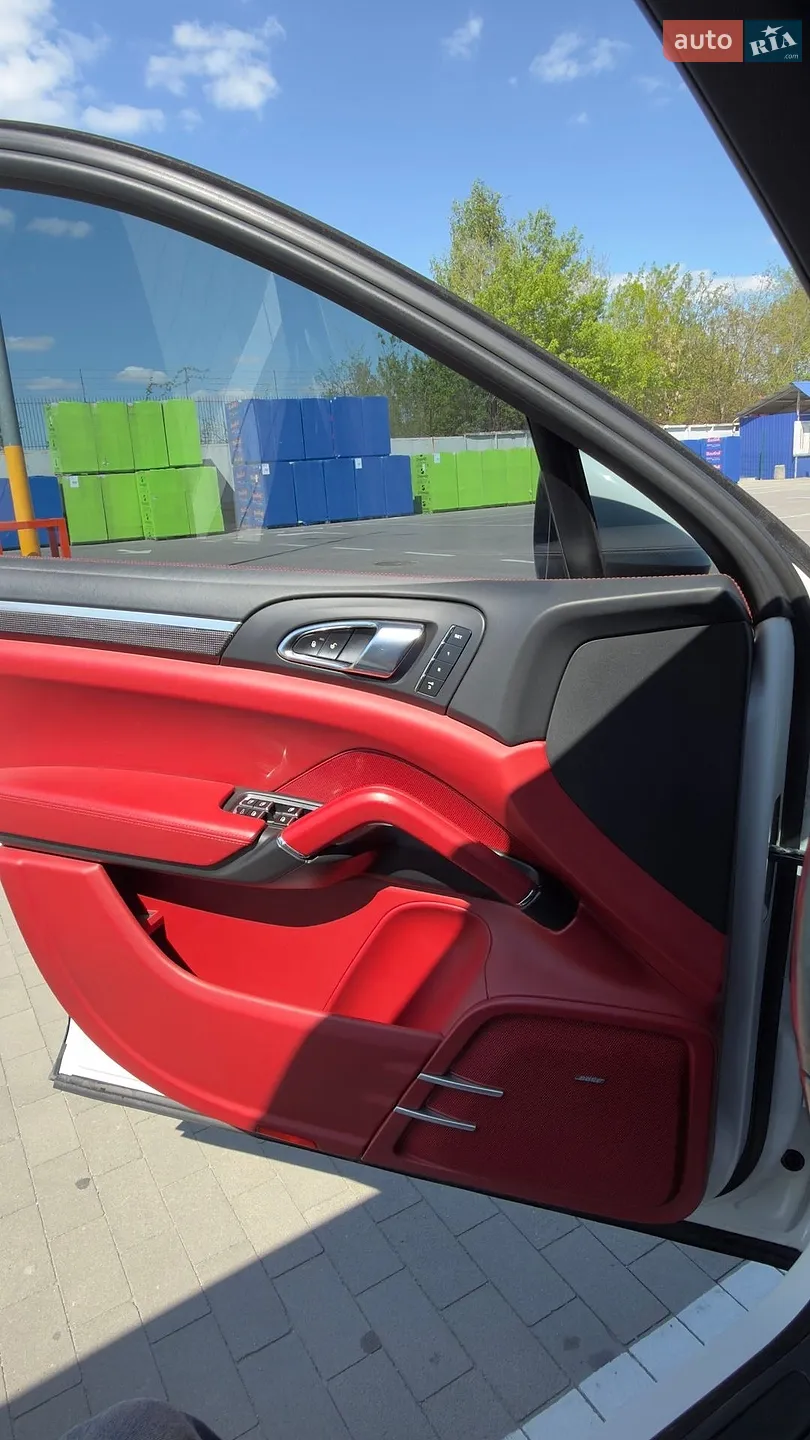 2013 Porsche Cayenne - мініатюра 20
