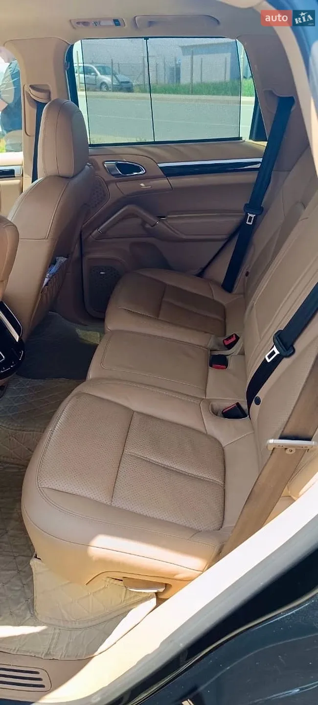 2013 Porsche Cayenne - мініатюра 14