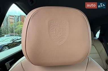 Внедорожник / Кроссовер Porsche Cayenne 2018 в Днепре