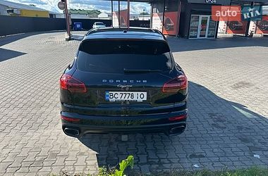 Внедорожник / Кроссовер Porsche Cayenne 2017 в Львове